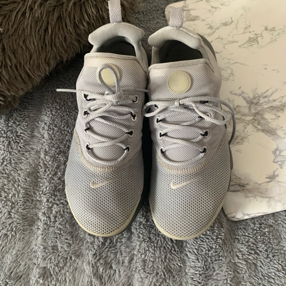 Nike presto fly grey in women’s size 5.5